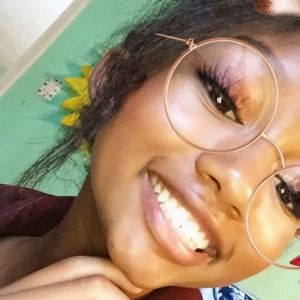 Meet your Posher, Savannah